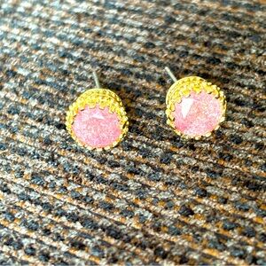 🩷 Multifaceted Rose Quartz 🌸🌸 Gold Tone Earrings